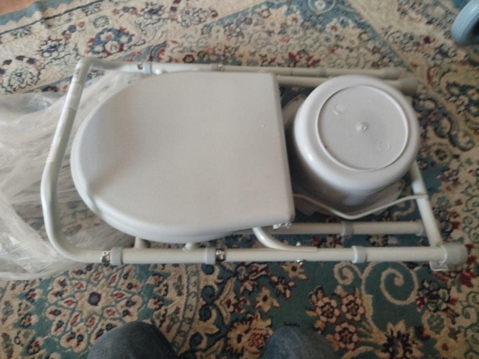 Продам новый туалет