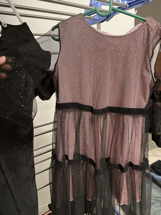 Платья на 6-7 лет все за 7 тыс