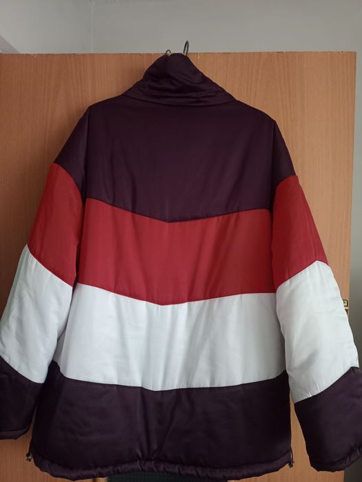 Продам 52-54-56 р.куртки и др.