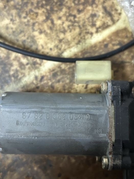 Болтове датчик партроник моторче стъкла BMW E53