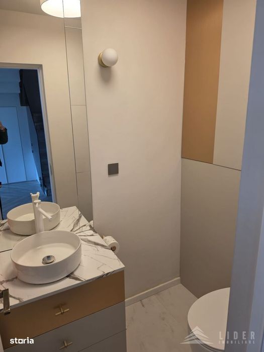 Apartament 3 camere pe 2 niveluri | 71,6 mp | 2 bai ,parcare cartier B