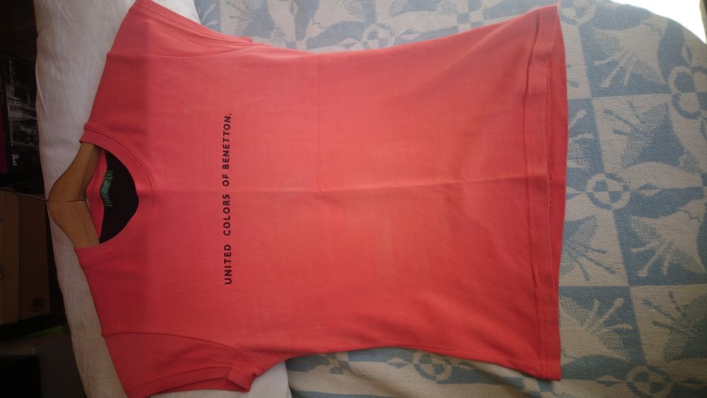 ДвеБлузи"БЕНЕТОН"-Оригинални.сИнтересни,УникалниЦветове,Красиви!Отл.С.