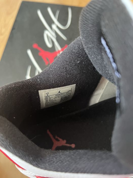Jordan 4 red cement