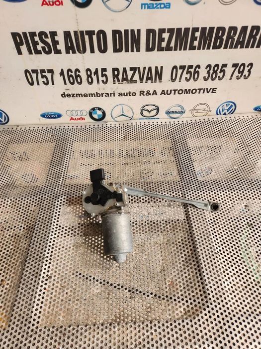 Motoras Stergatoare Fata Audi A1 8X Cod 8X