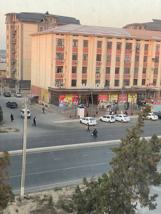 Qarshi shahar shahar solig' oldidan kvartira sotiladi