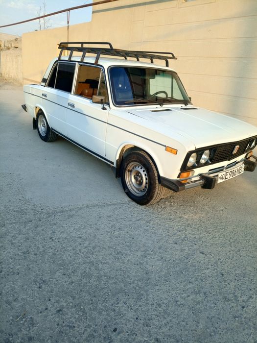 Vaz 2106 sotiladi.
