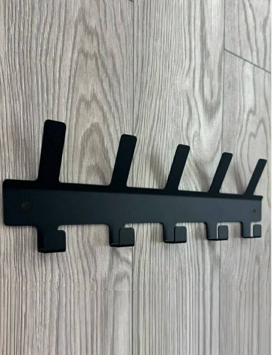 вешалка настенная с крючками