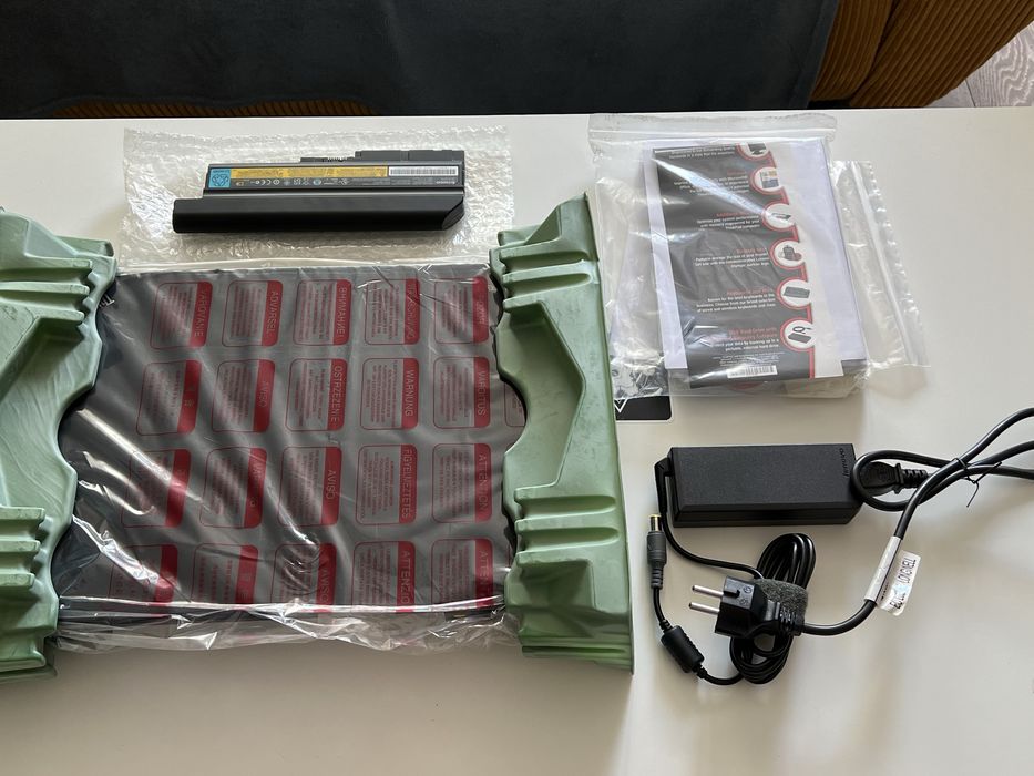 Lenovo ThinkPad T500 (functional, nefolosit, conditie impecabila)
