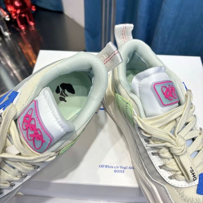 Off White Odsy “1000”