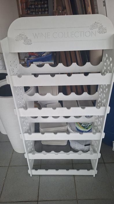 Стелаж за вино за 30 бутилки