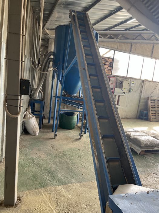 Мощна дробилка За Дърва WEIMA 37kw, Автоматизирана Пелетна Линия