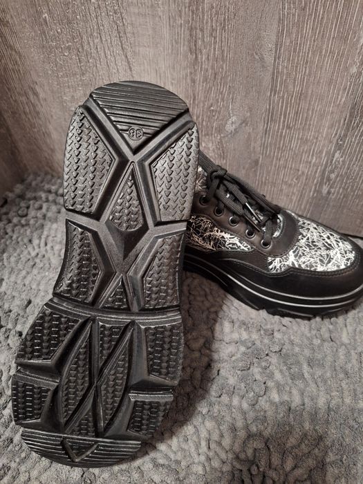 Обувки от естествена кожа - номер 38