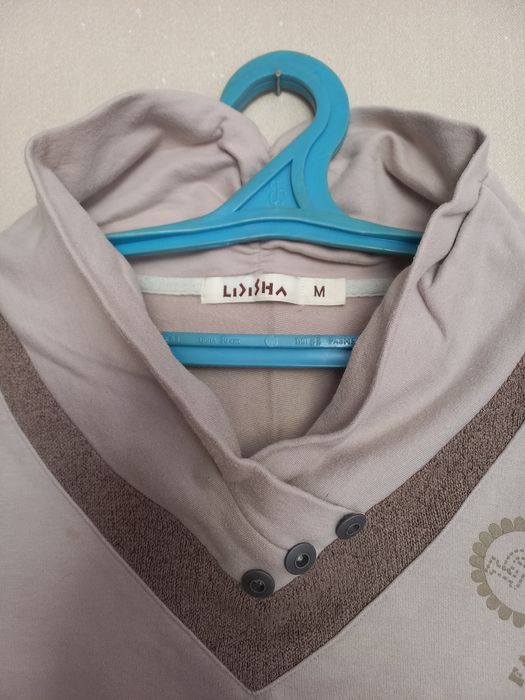 Продам женскую одежду