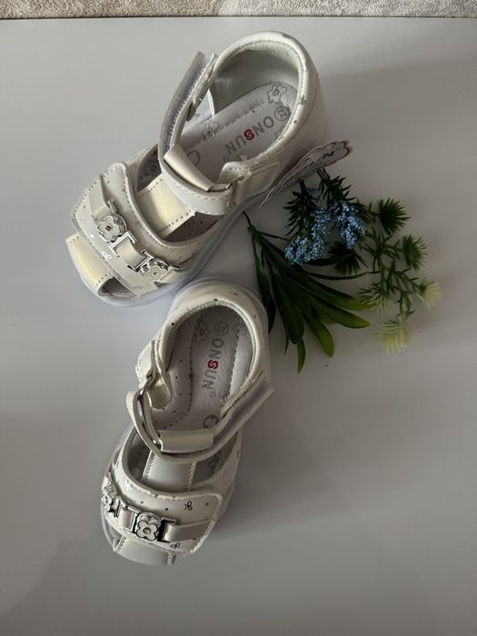 Сандали девочки