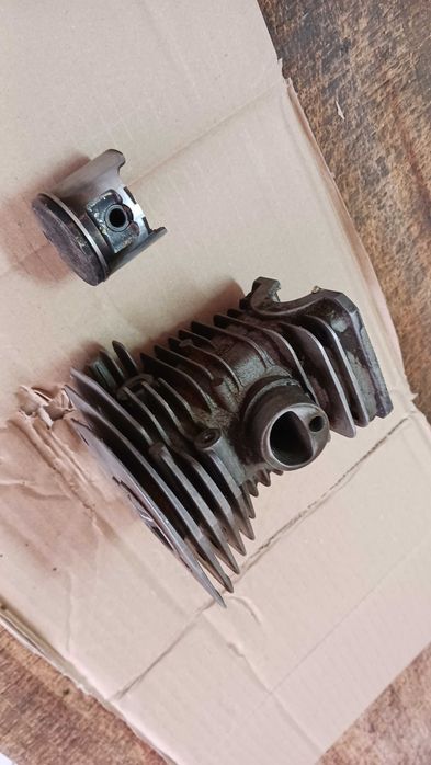 Set motor (cilindru si piston) original pentru drujba Husqvarna 340