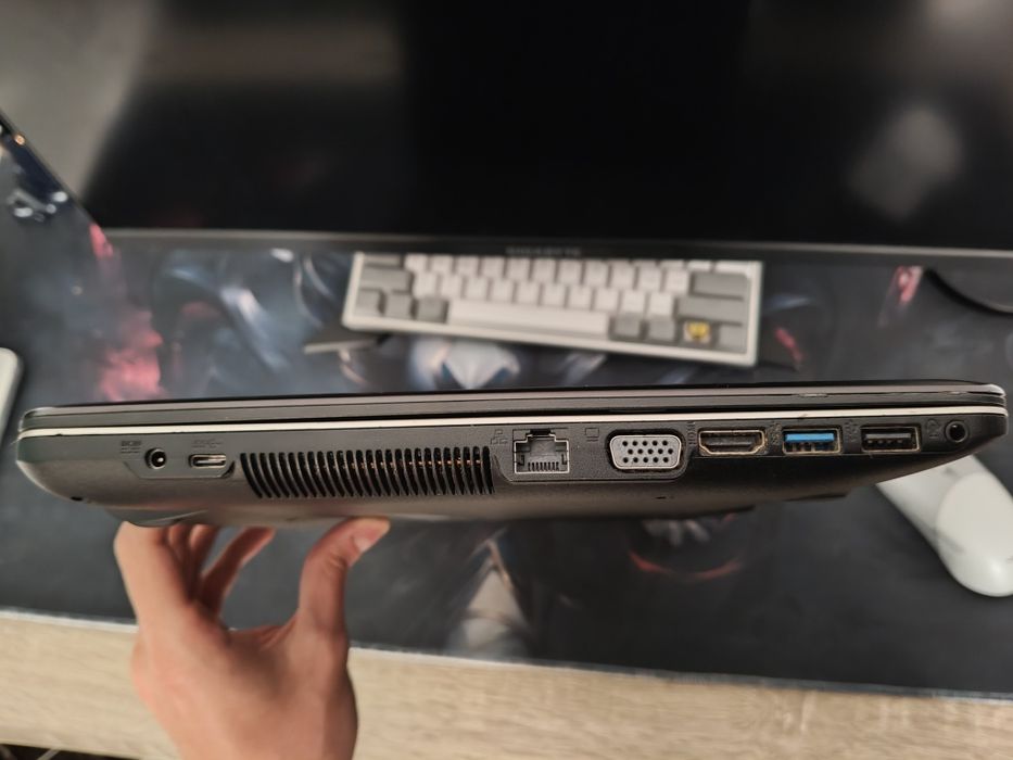 Laptop Asus A540L