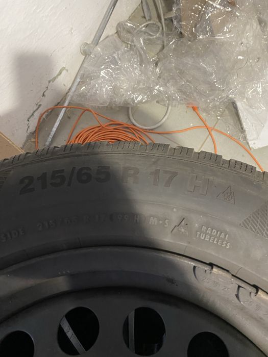 Anvelope  215/65 R 17 M+S Roata complete