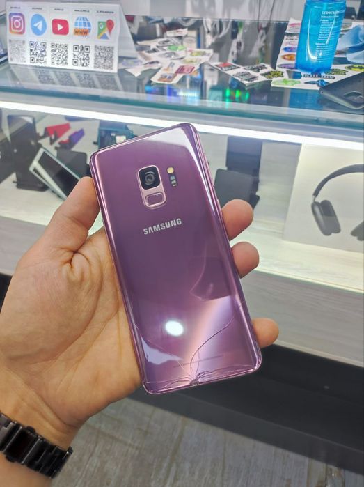 Srochno sotiladi! Galaxy s9 / 64gb / 2 sim