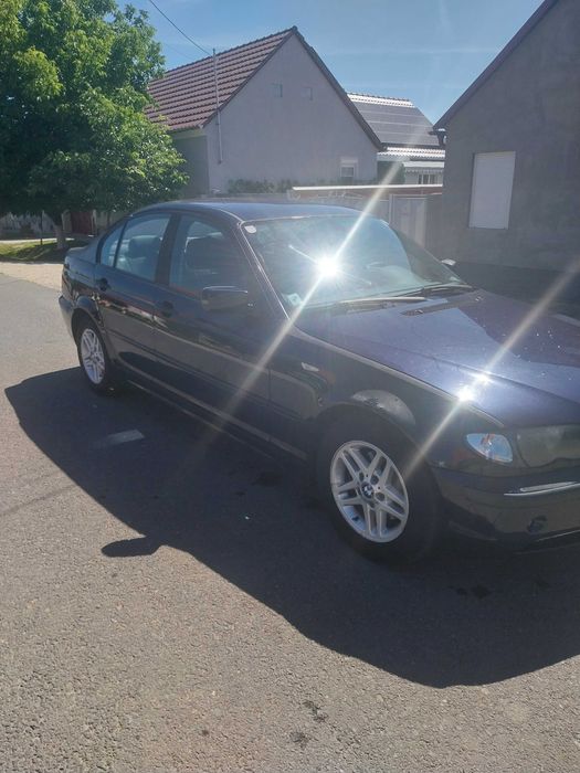 Autoturism bmw sechend