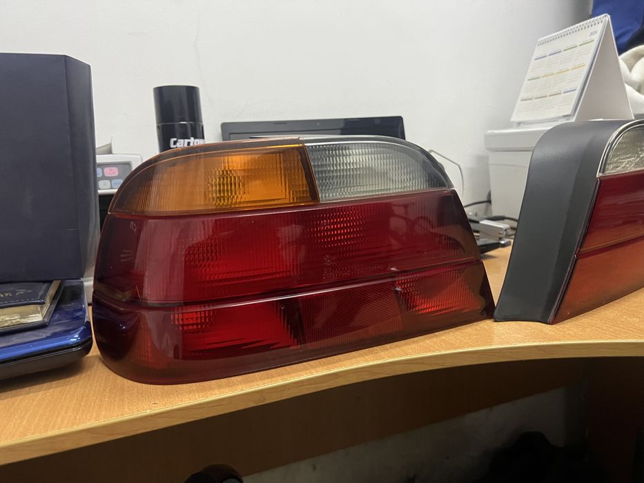 Продам заднние фары от Bmw E 38!