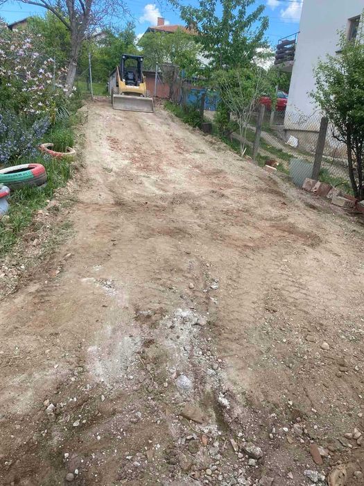 Косене на трева почистване на запустели терени и дворове