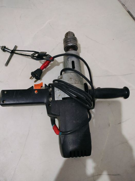 Мощная электродрель 1200вт