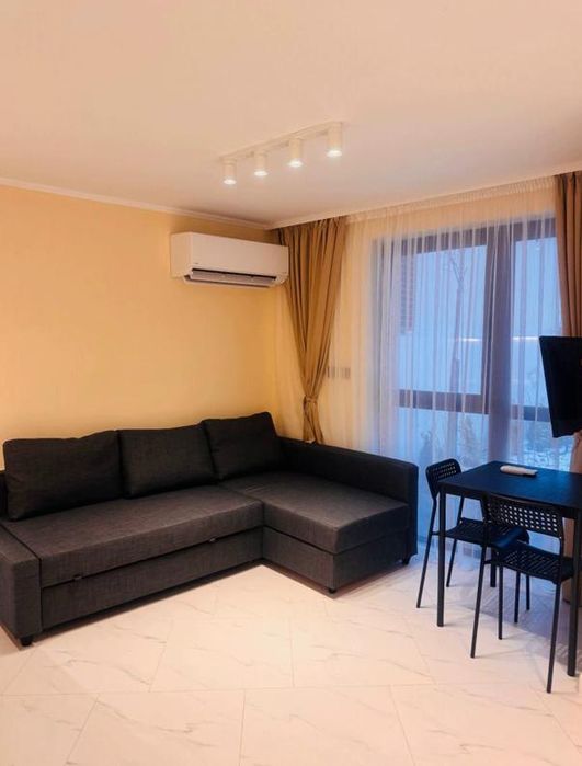 Двустаен, под наем, ж.к Сухата река