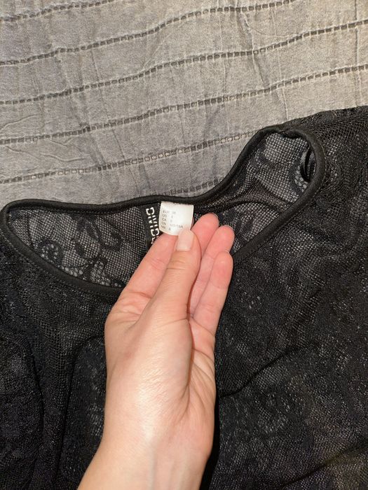 Дантелена черна рокля