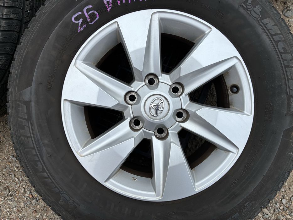 Toyota Prado r17 6x139.7 оригинал