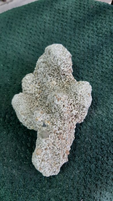 Фульгурит (песок после удара молнии)