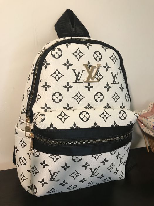 Дамски чанти/раници Луи Витон