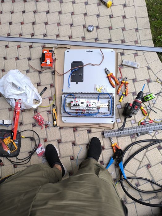 Sifatli va Tezkor Elektrik Xizmatlari | Professional Yondashuv 220/38