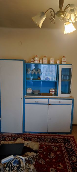 Vând mobila bucătărie veche