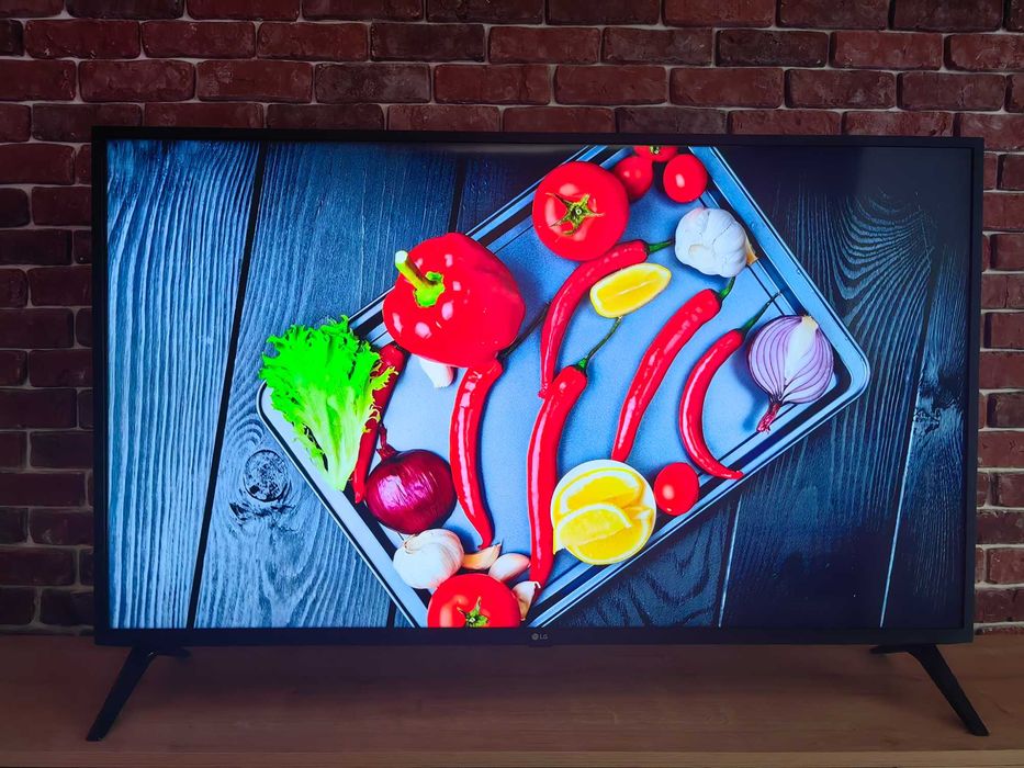 TV LED Smart LG, 151 cm, 4K Ultra HD