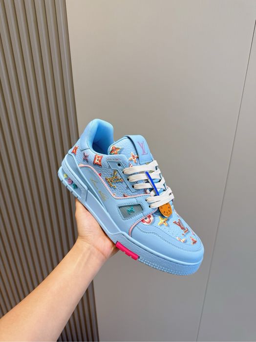 Adidasi Louis Vuitton , calitate premium , pe comanda , noi , 45