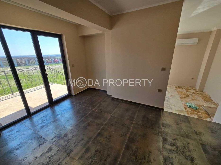 Продава се Къща в с. Кошарица, Област Бургас - 130 кв.м за 1099 €/кв.м - Снимка #8