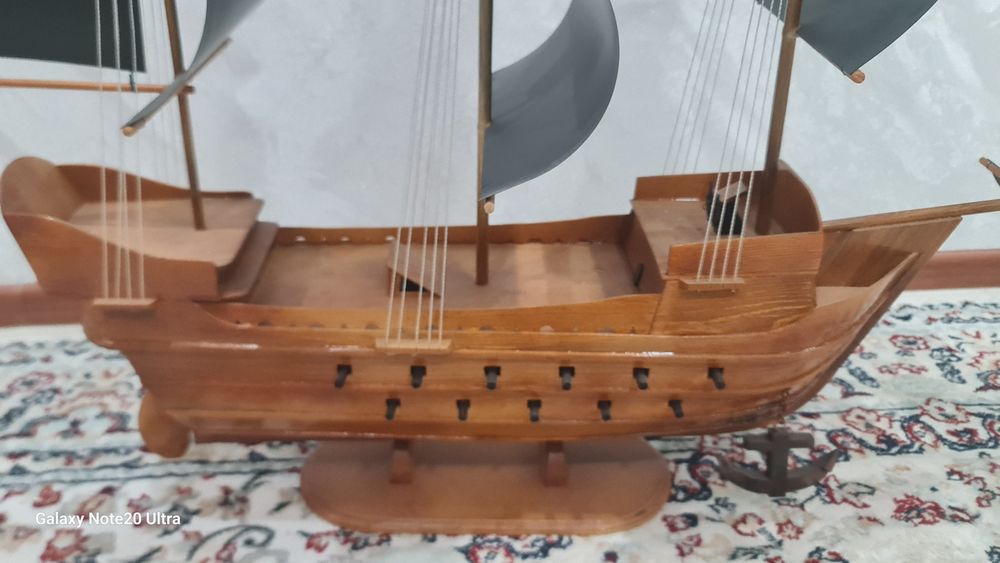 Корабаль ручной работы