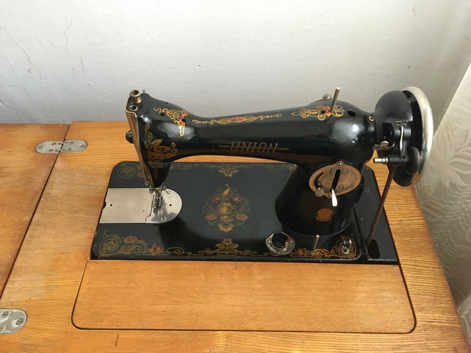 Крачна шевна машина Union
