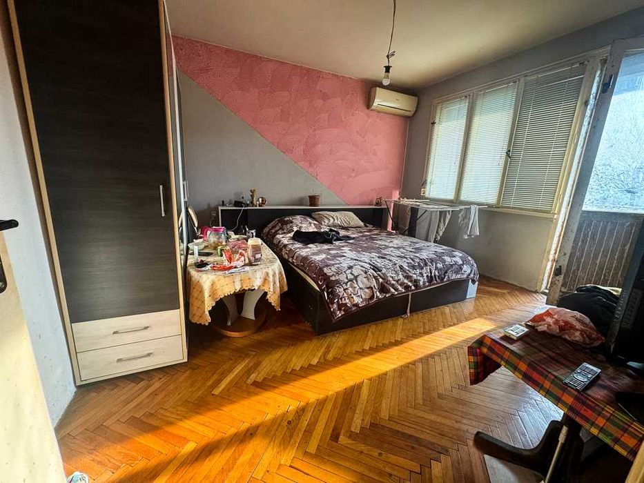 Тристаен апартамент в центъра на Русе –  на метри от Александровска