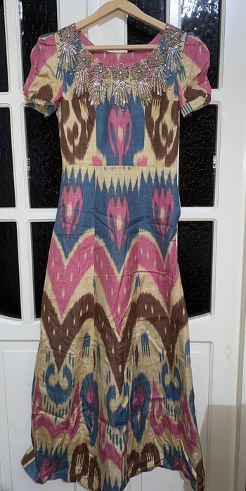 Национальое платье адрас