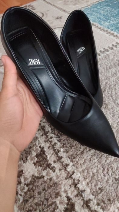 Туфли на каблуках