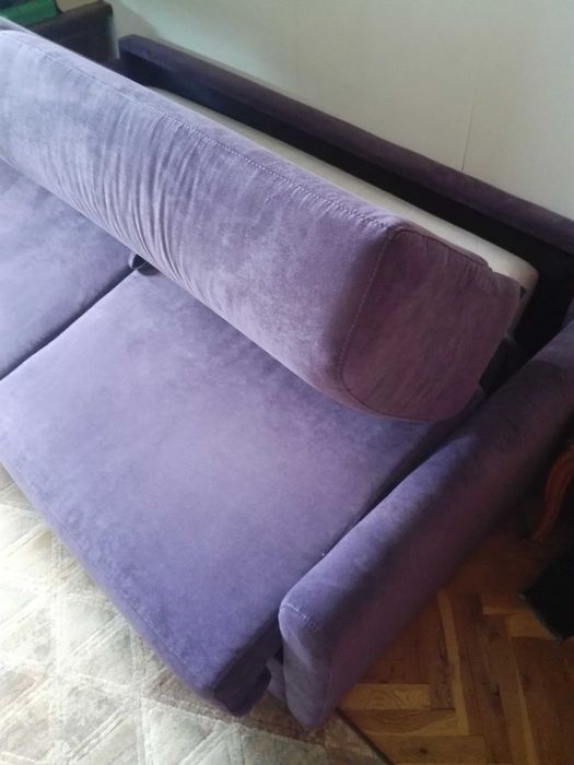 Продавам разтегателен диван "Орегон"