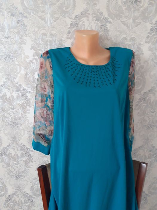 Вещи все по 3000 тенге