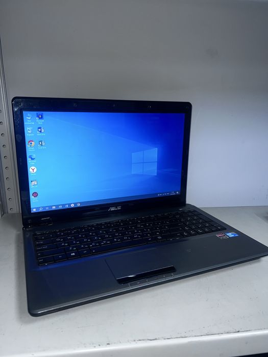 Ноутбук Asus Core i3