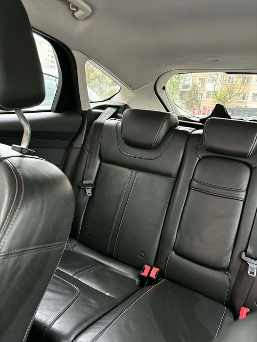 FORD Focus 2012 — imagine 5
