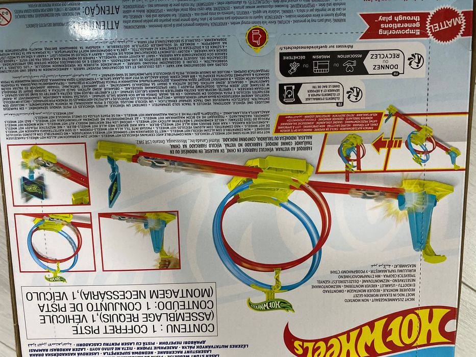 Писта Hot wheels