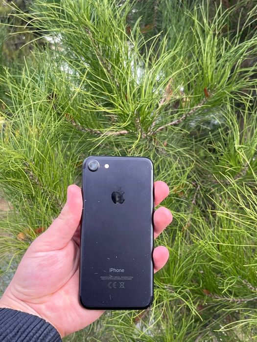 iPhone 7 32 GB yaxshi