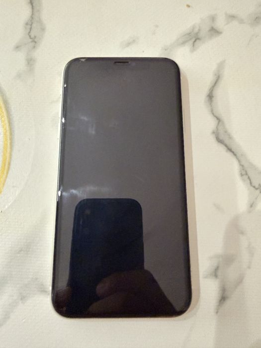 Айфон 11 IPhone 11