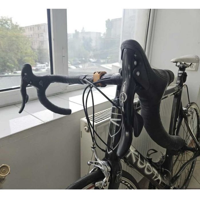 Cursiera Kuota Kebel din Carbon