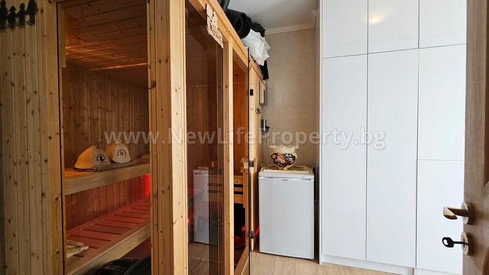 Продава се Четиристаен апартамент в к.к. Слънчев бряг - 120 кв.м за 2000 €/кв.м - Снимка #14